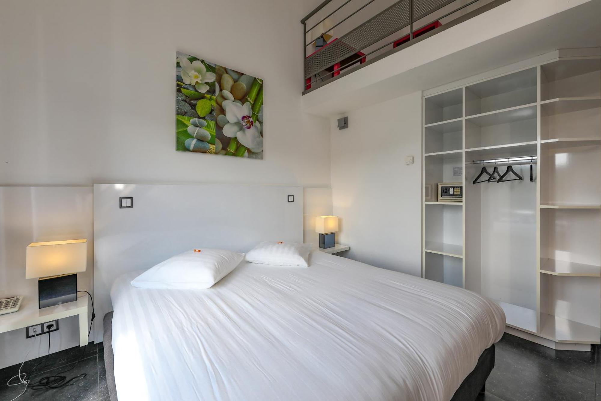 Hotel Bo Rivage Neufchâteau Екстериор снимка
